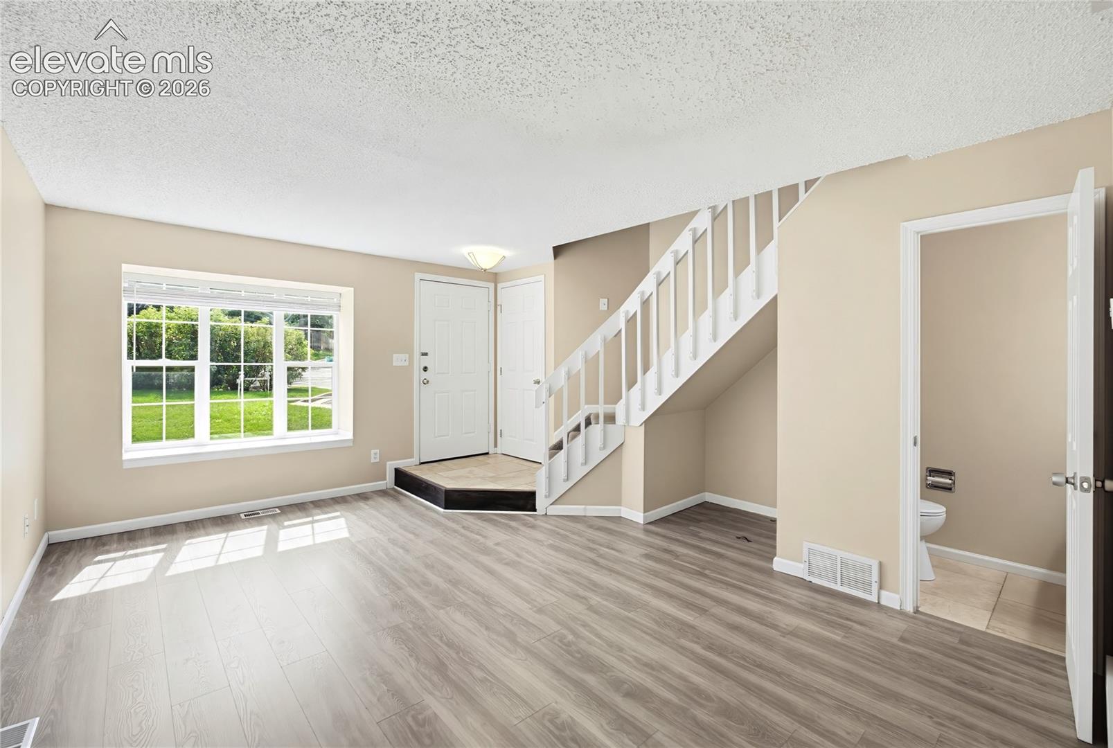 524 Shady Crest Circle