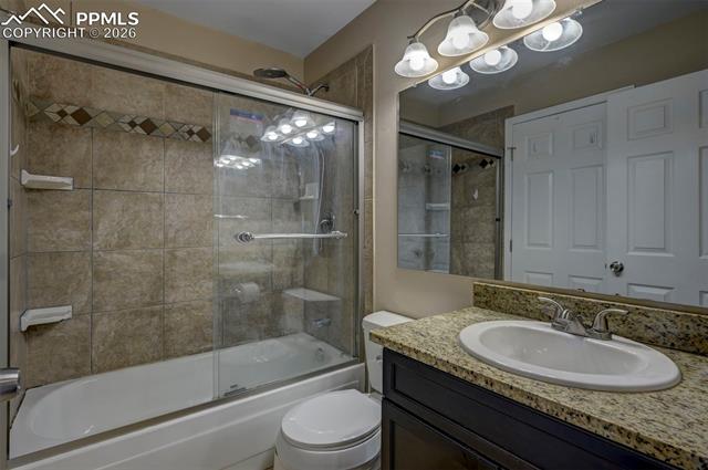 524 Shady Crest Circle