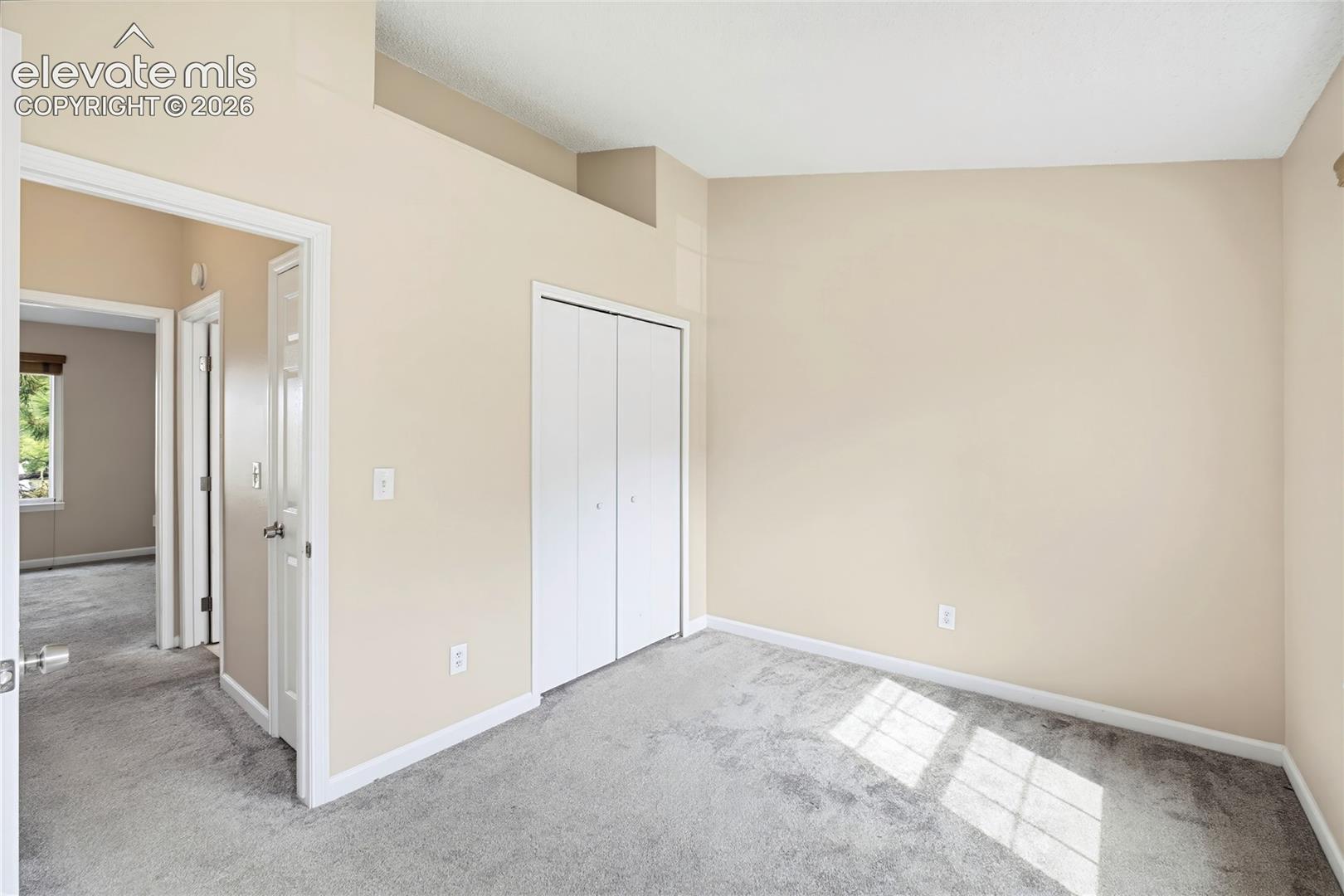524 Shady Crest Circle