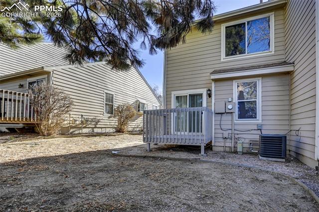 524 Shady Crest Circle