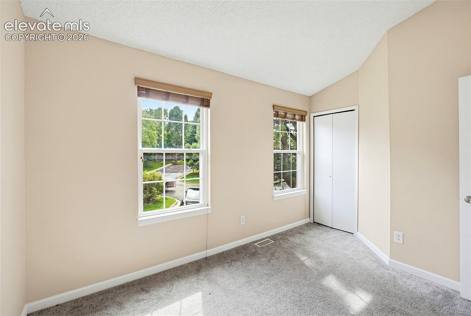 524 Shady Crest Circle