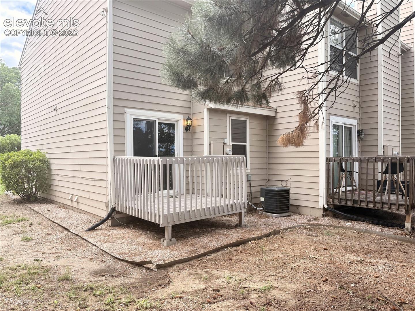524 Shady Crest Circle