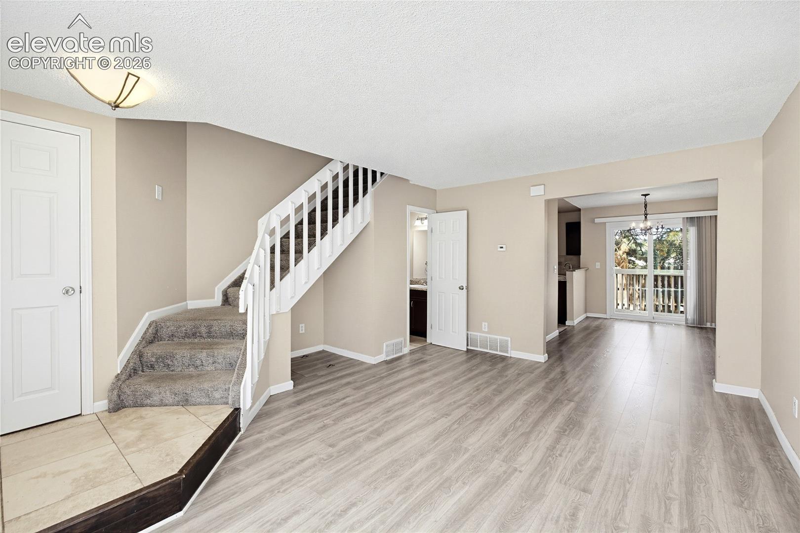 524 Shady Crest Circle