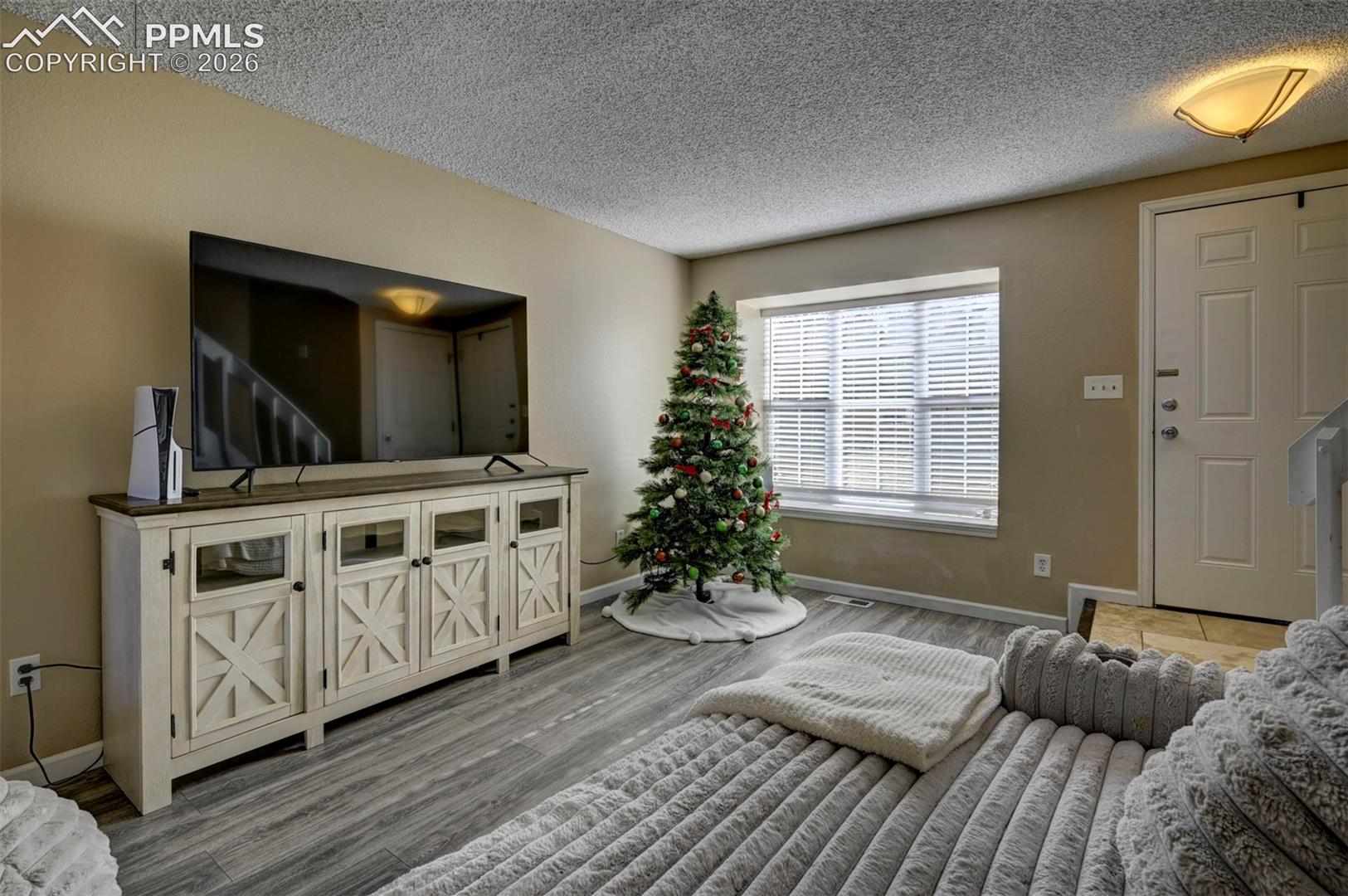 524 Shady Crest Circle