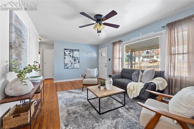 1229 E La Salle Street