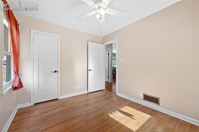 1229 E La Salle Street