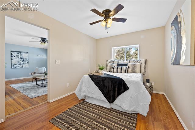 1229 E La Salle Street