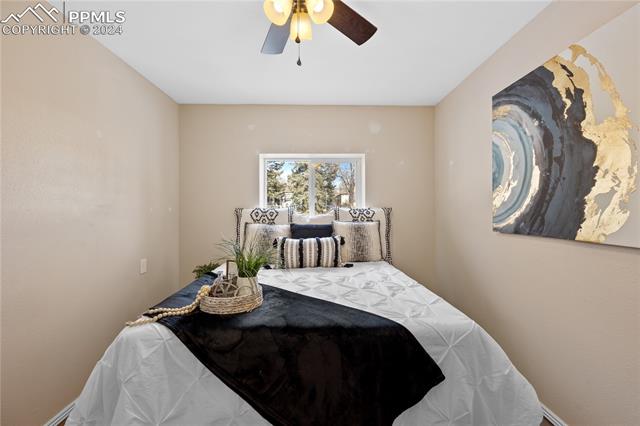 1229 E La Salle Street