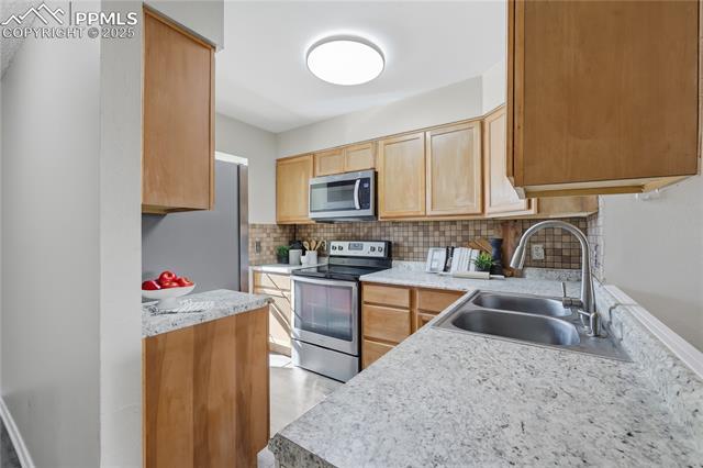 4247 Charleston Drive