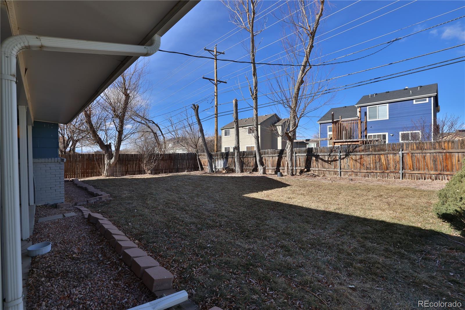 2123 North Drive