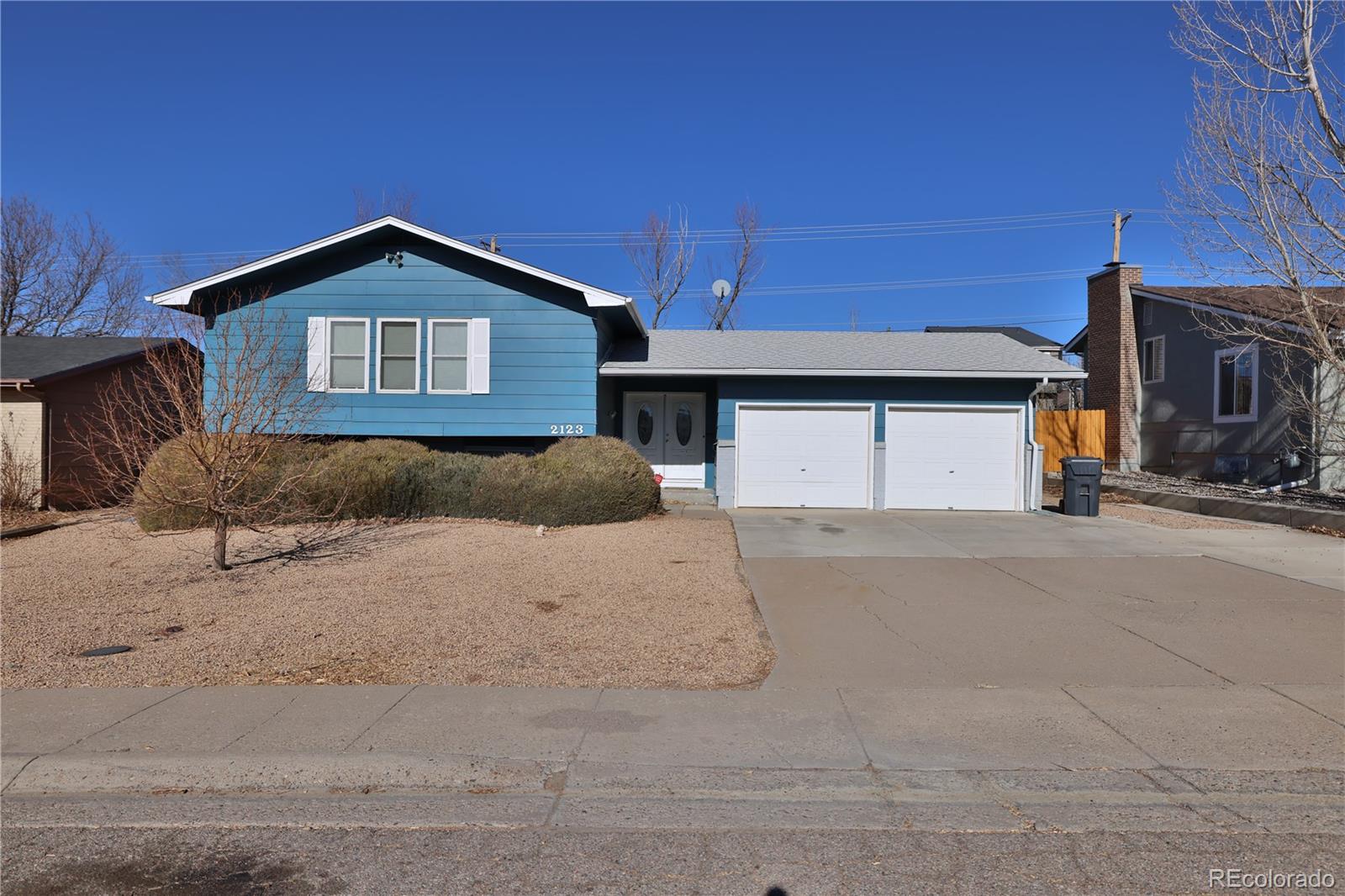 2123 North Drive