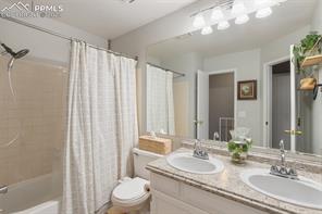 3558 Queen Anne Way