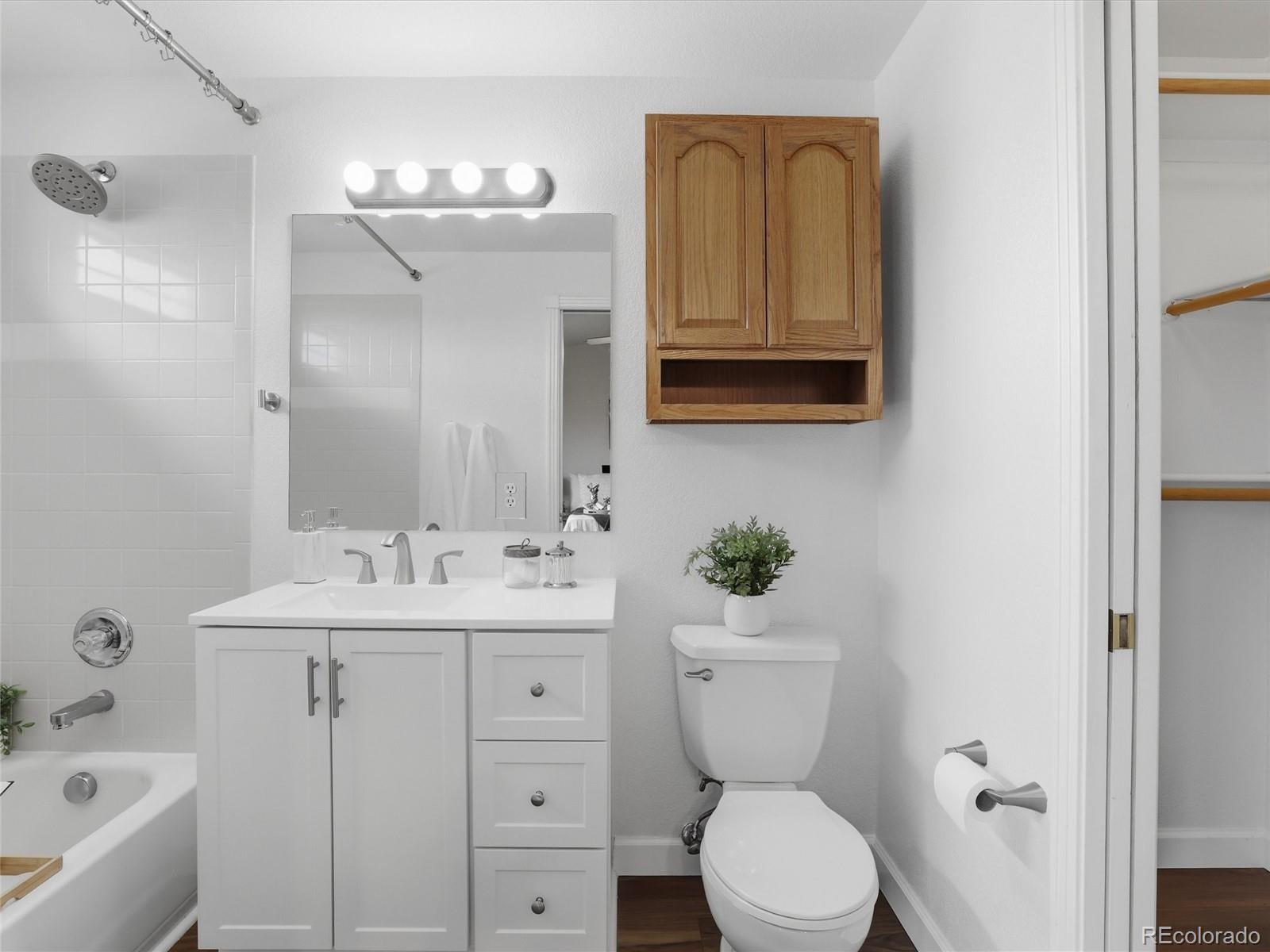 2237 Stepping Stones Way Unit: B