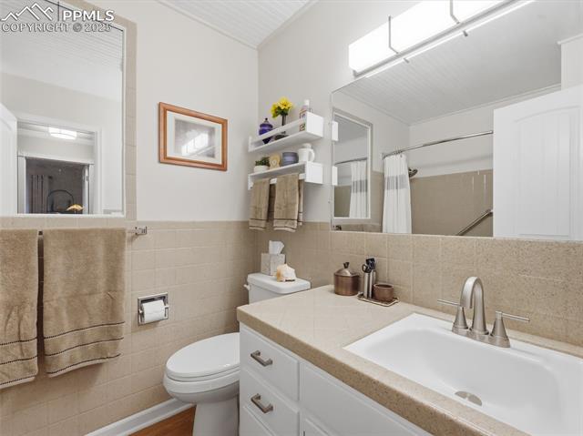 3125 San Luis Drive