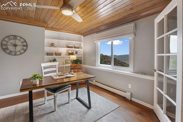 2530 White Rock Lane