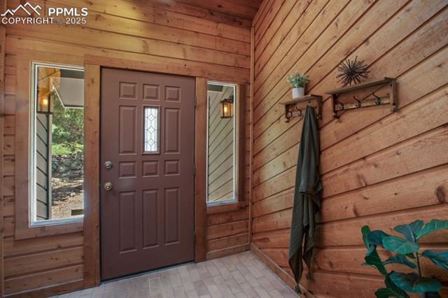 2530 White Rock Lane