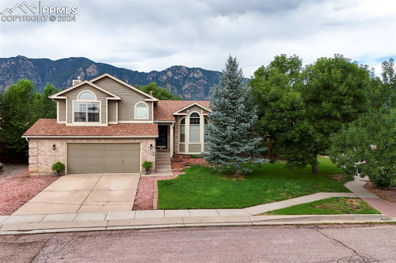 1720 Gumtree Court