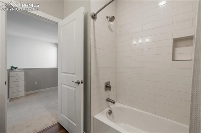 5475 Necker Heights