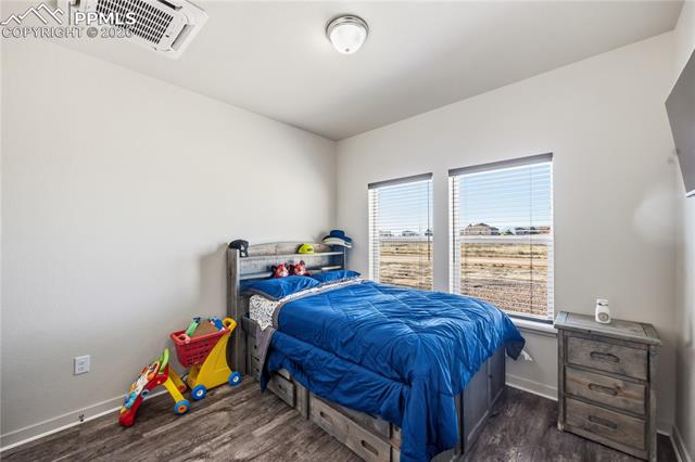 667 E Vermillion Drive