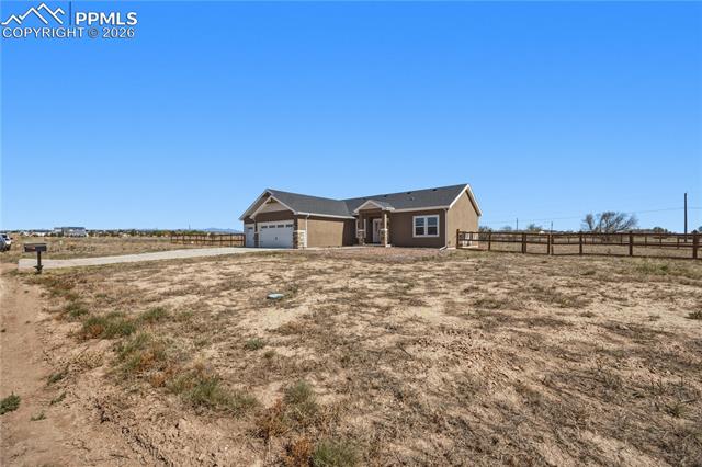 667 E Vermillion Drive