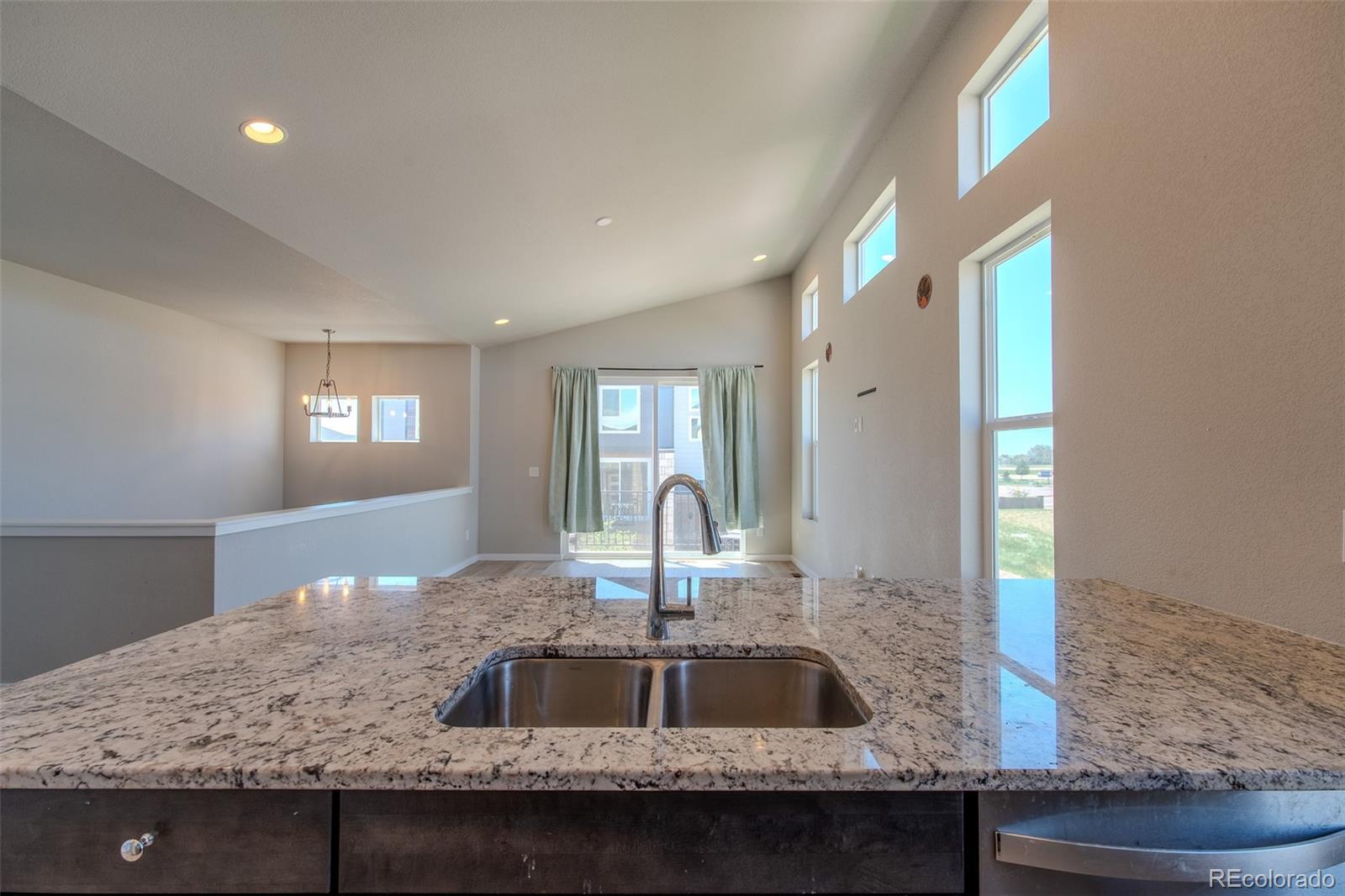 7243 Rosa Belle Heights