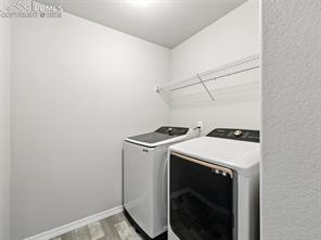 6222 Barr Point