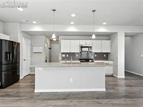 6222 Barr Point