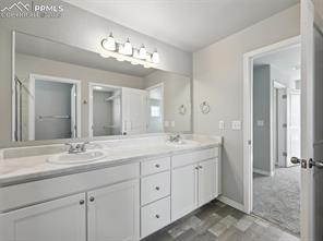 6222 Barr Point