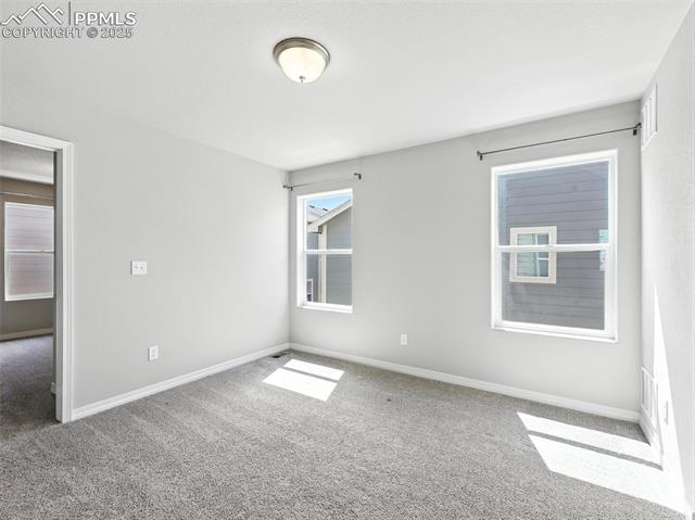 6222 Barr Point