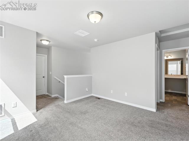 6222 Barr Point