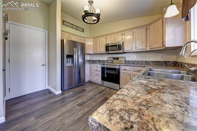 1130 Lindstrom Drive