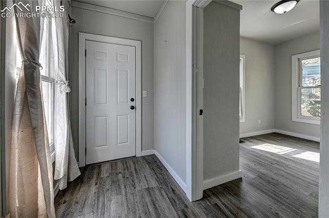 1723 W Cucharras Street