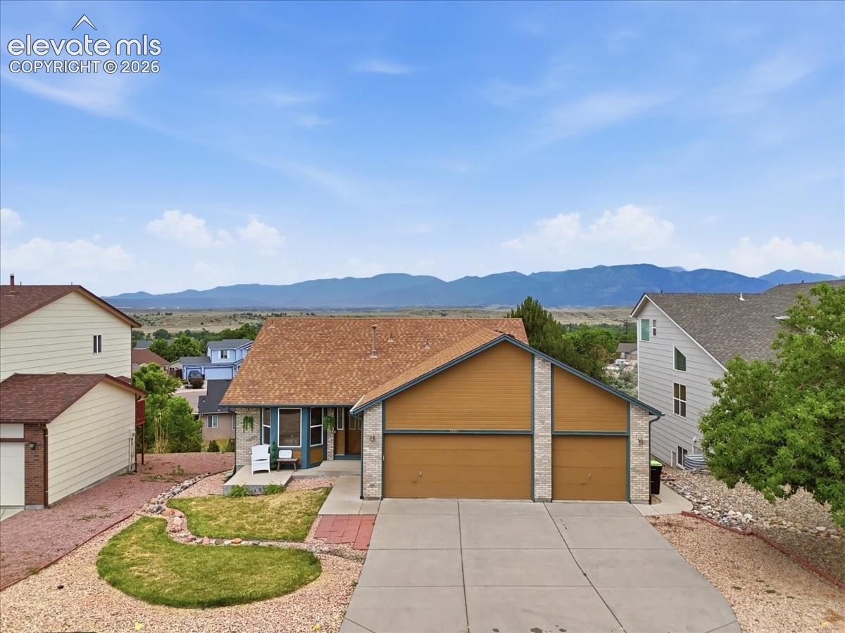 8864 Monterey Way
