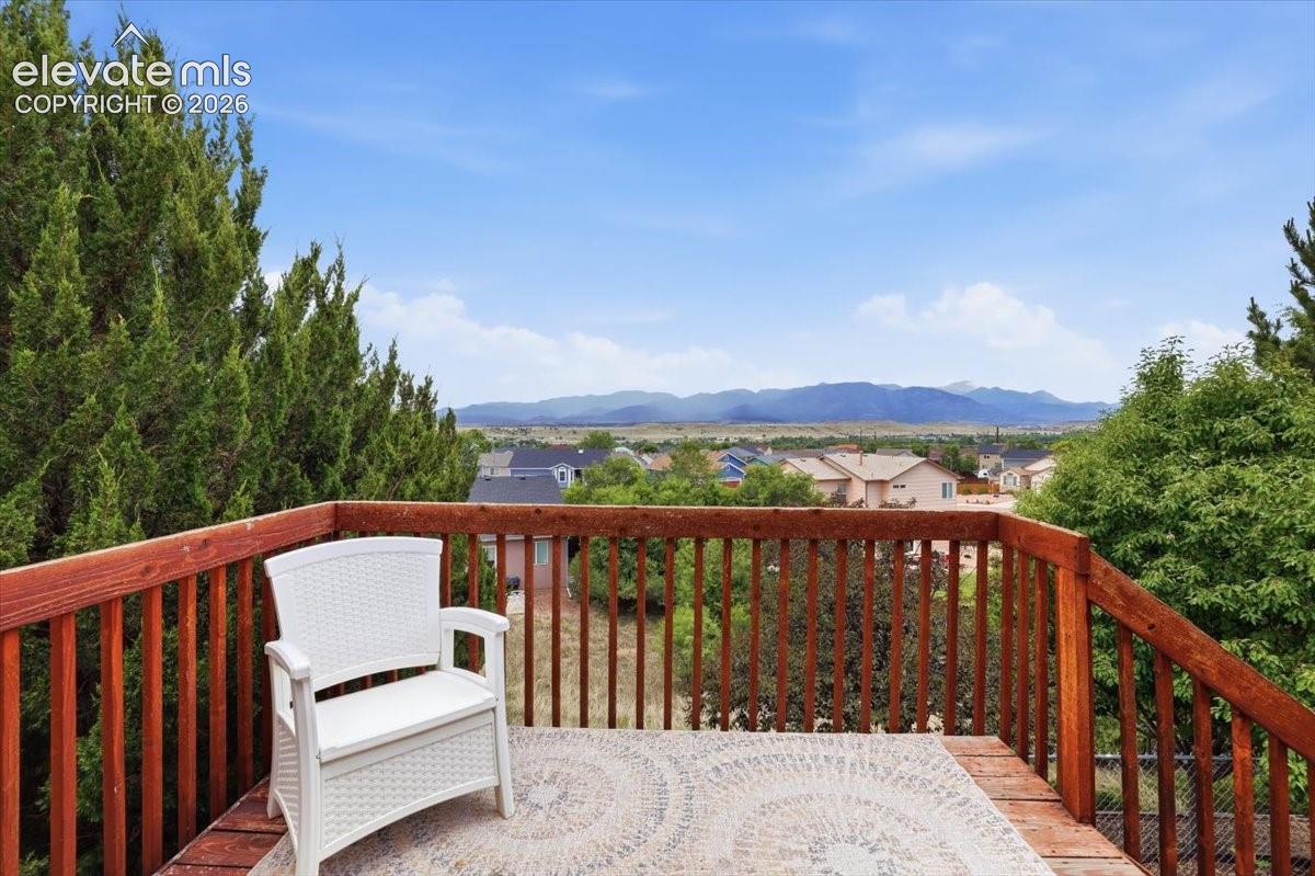8864 Monterey Way