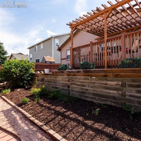 2338 Jeanette Way