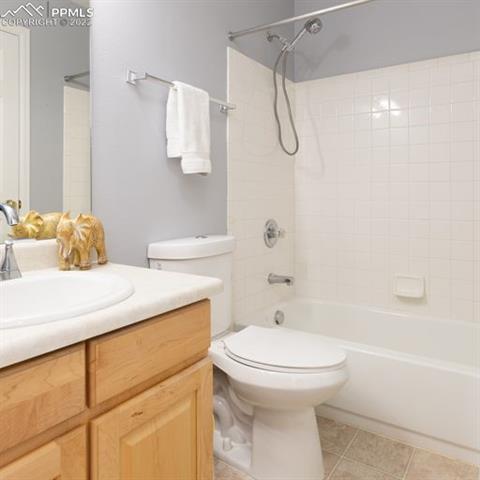 2338 Jeanette Way