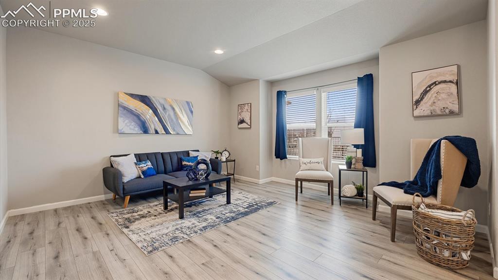 1008 Petra Heights