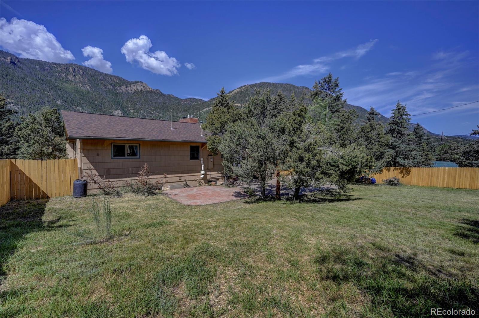 4665 Fox Road