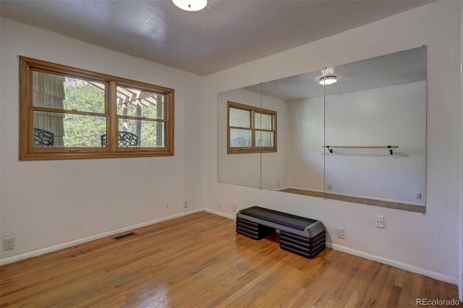 4665 Fox Road