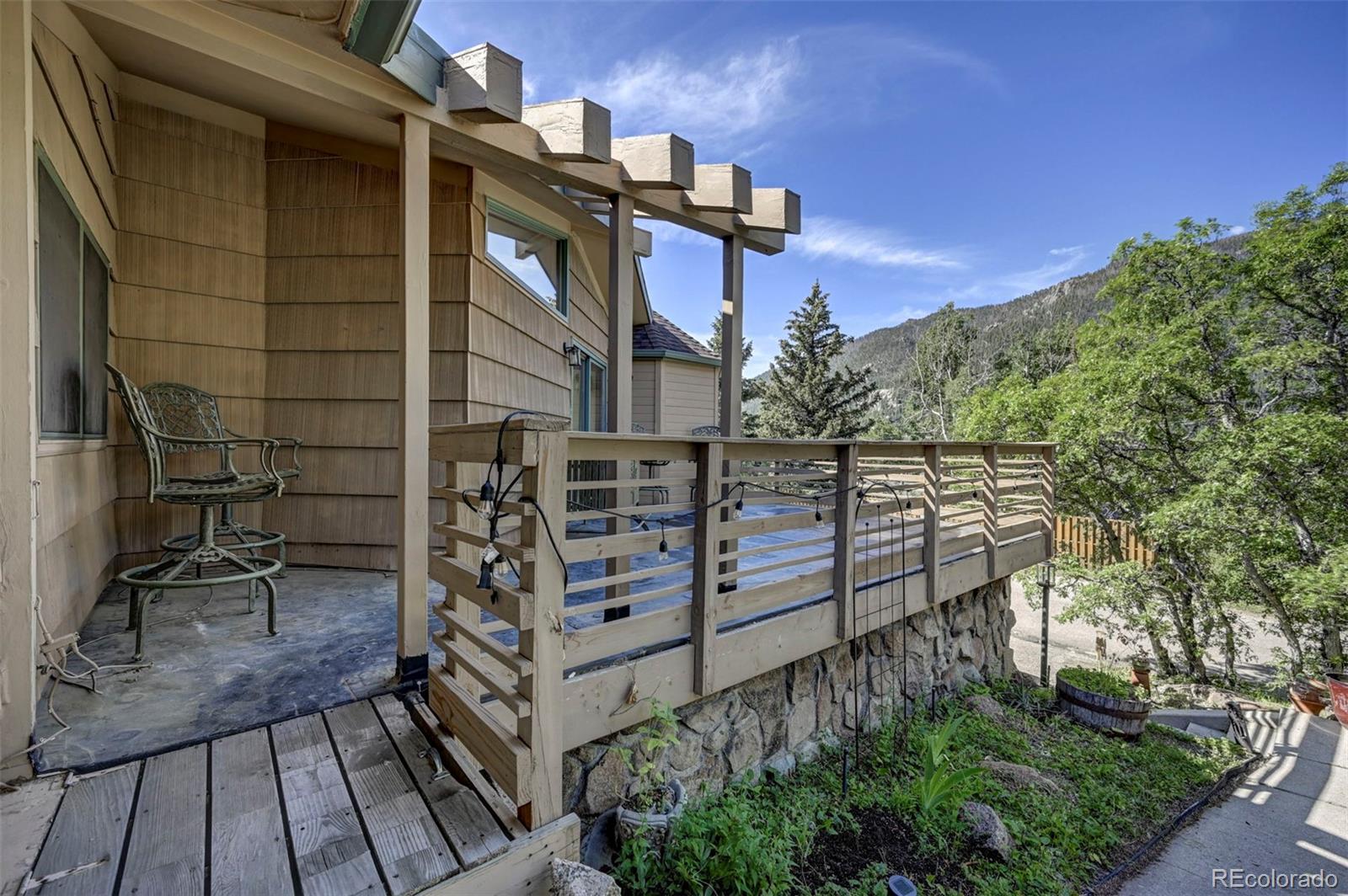4665 Fox Road