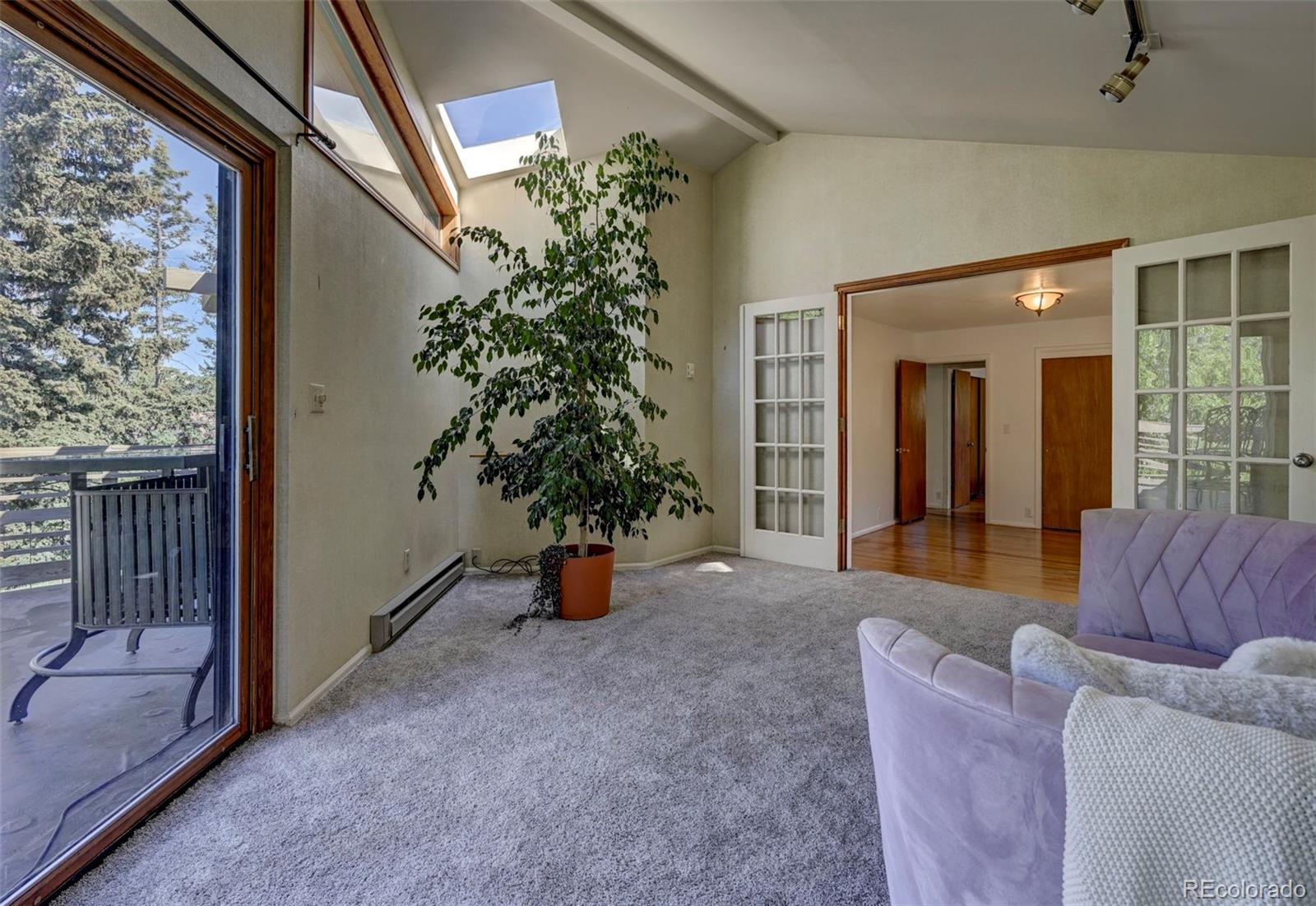 4665 Fox Road