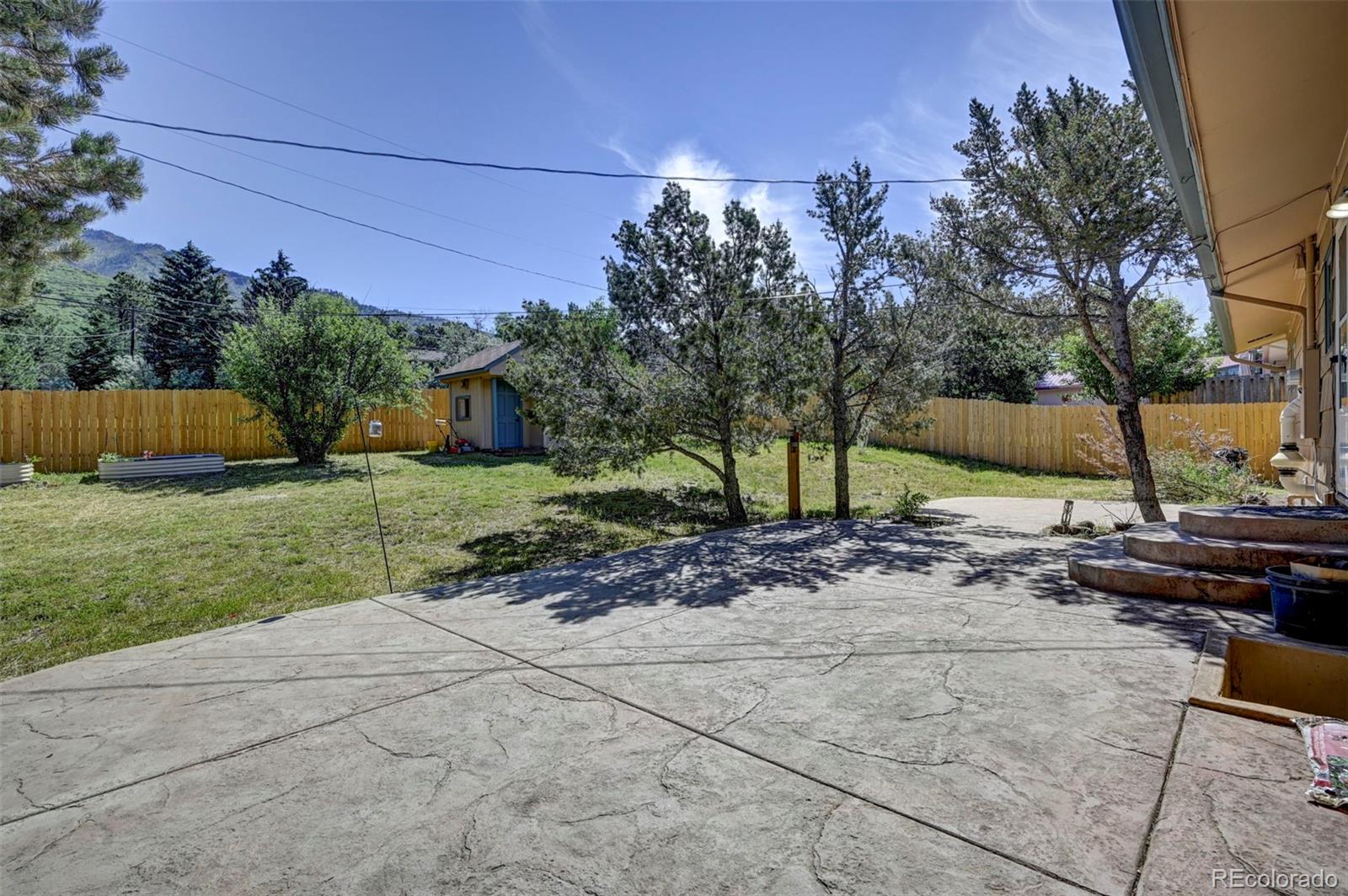 4665 Fox Road