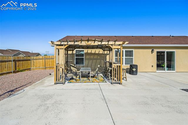 994 S Knox Drive