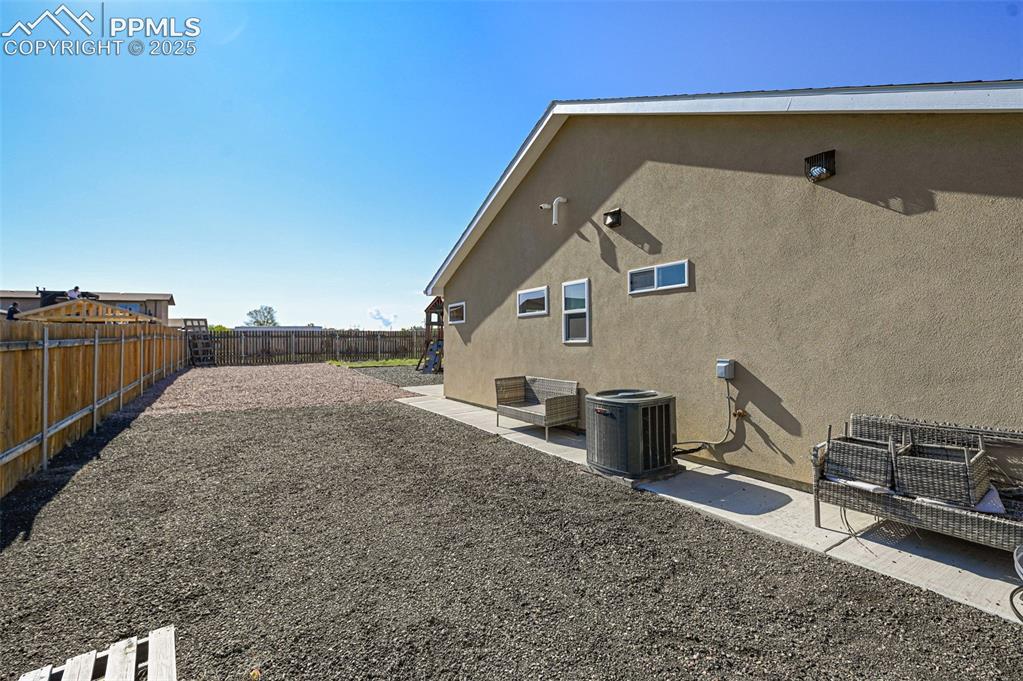 994 S Knox Drive