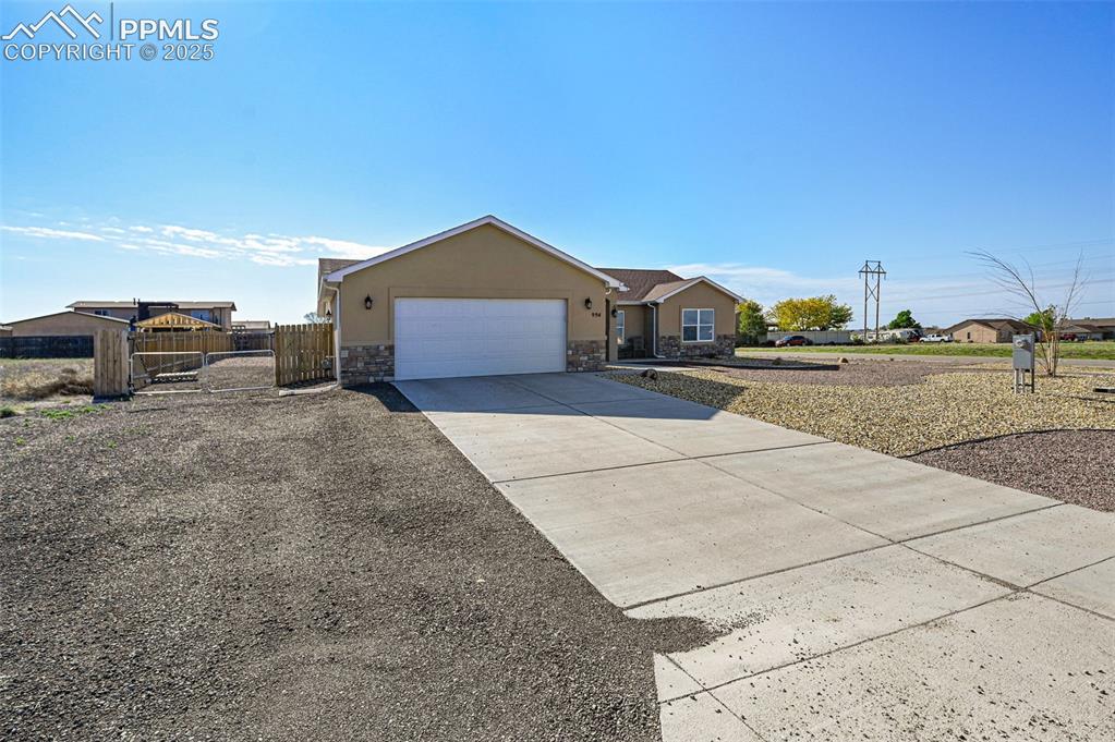 994 S Knox Drive