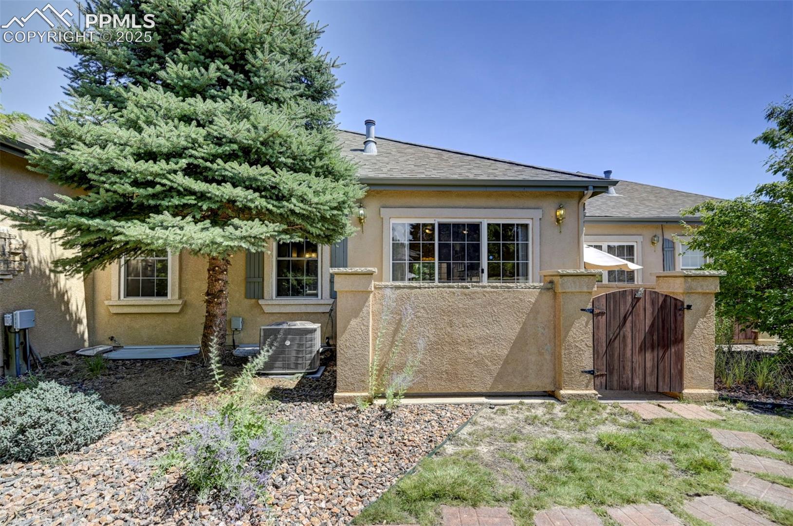 5536 Sonnet Heights