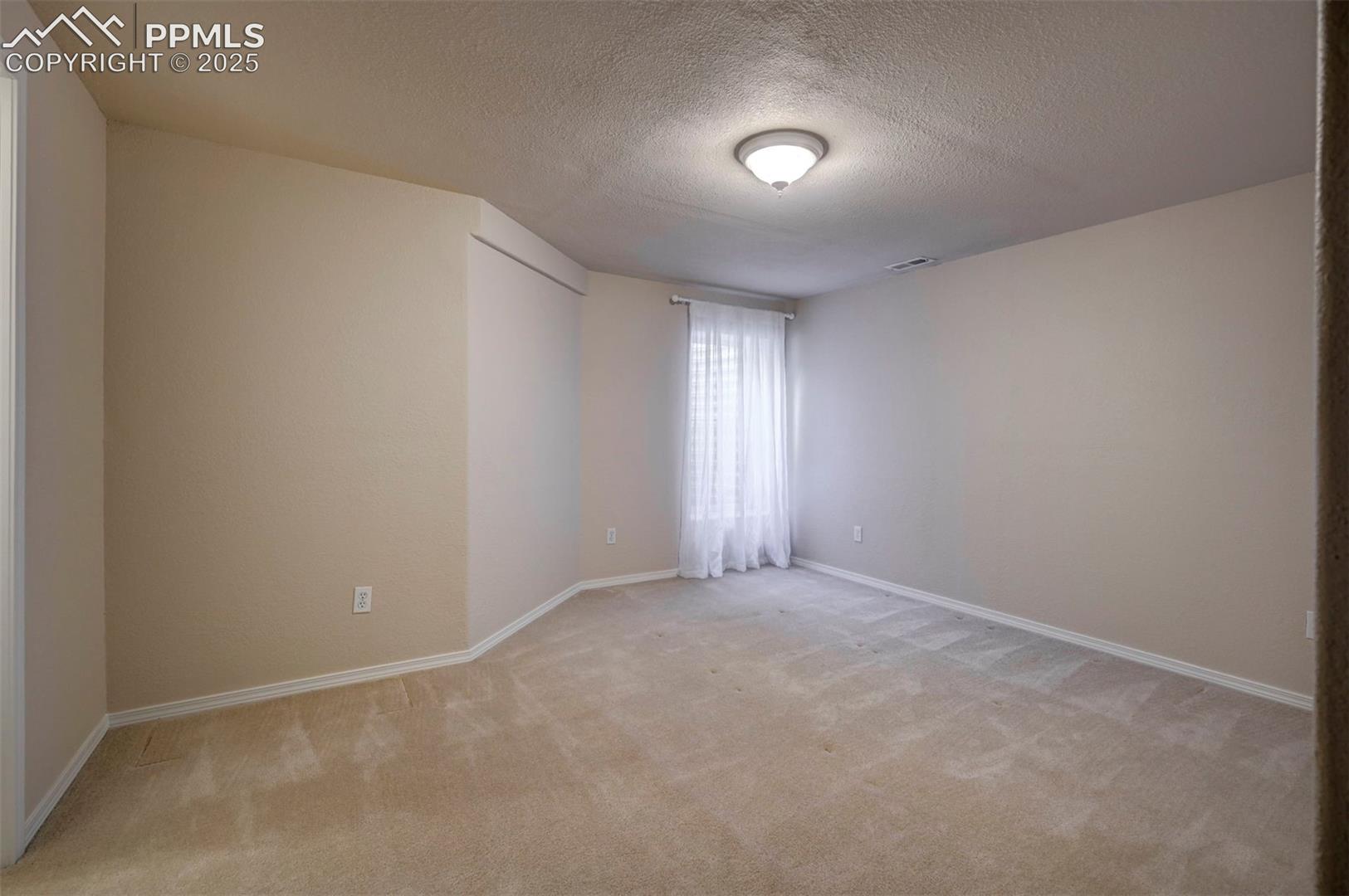 5536 Sonnet Heights