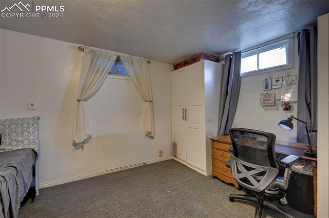 3025 N Institute Street