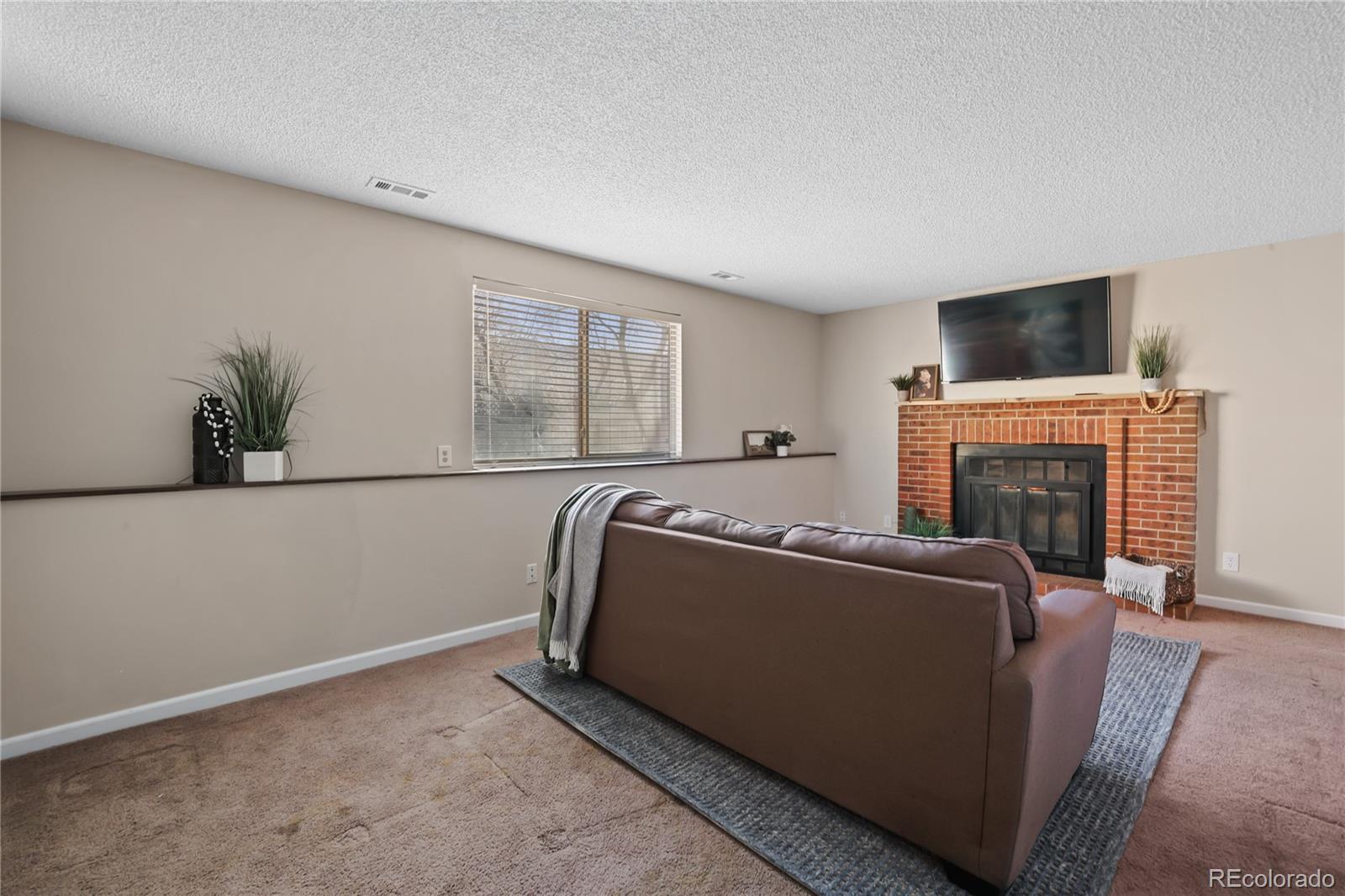 3633 Ian Point Terrace