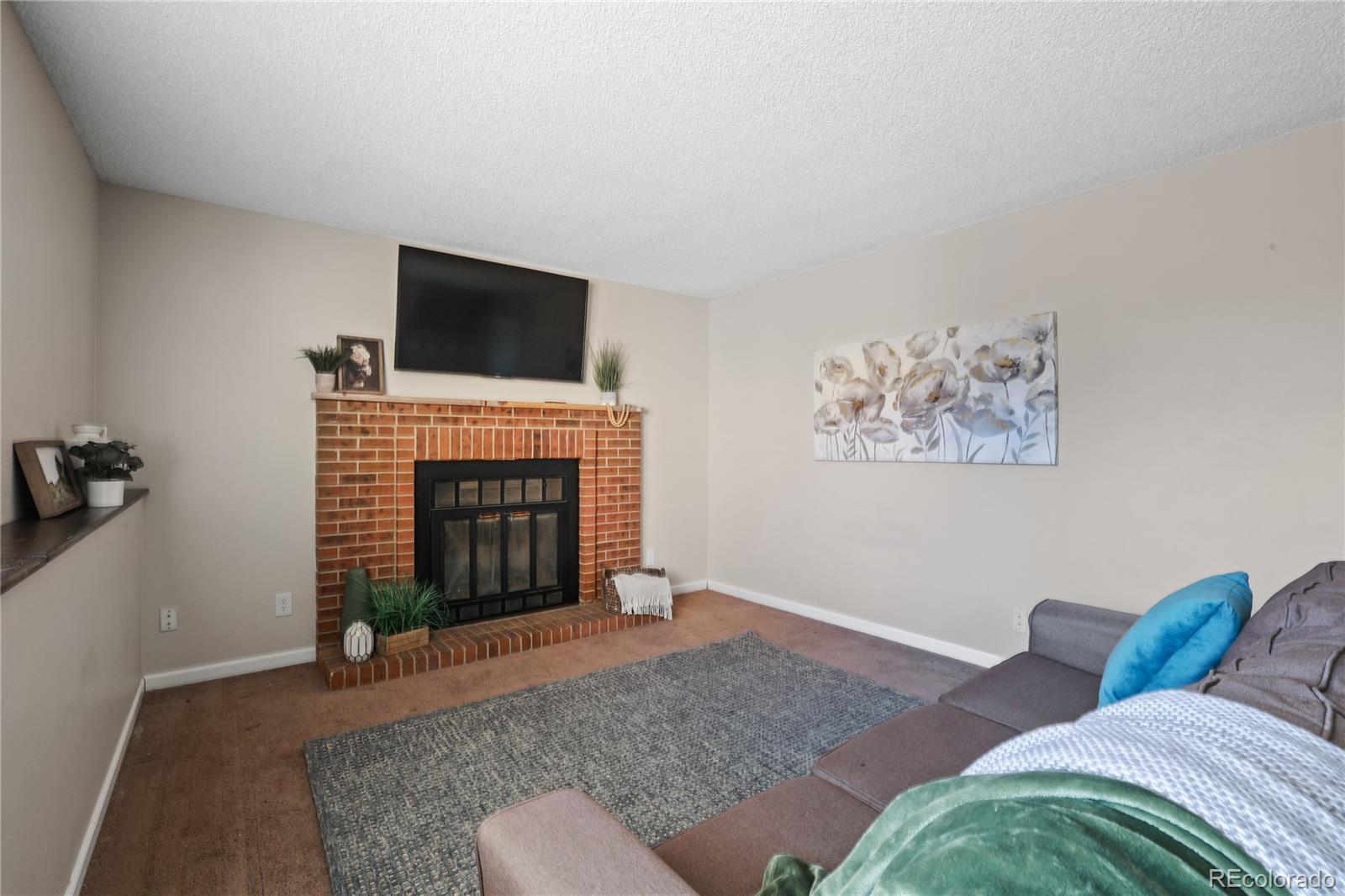 3633 Ian Point Terrace